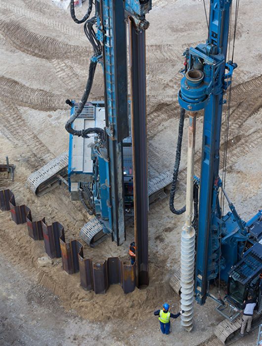 Köhlbrandbrücke Hamburg Pylon Elbe